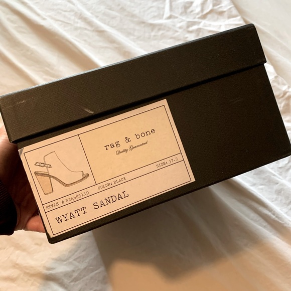 Rag and Bone New York Black Wyatt Sandal size 37.5 worn once - Picture 2 of 5